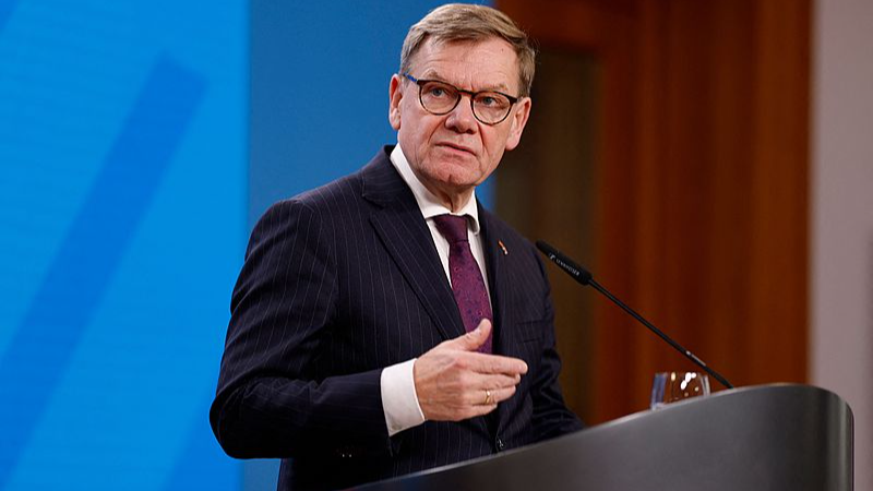 Germany_Pledges__200M_Defense_Aid_for_Ukraine_Before_NATO_Meeting