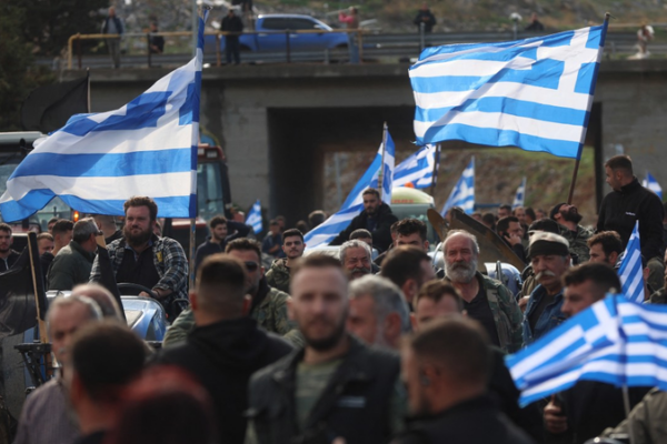 Greece_Races_to_Calm_Tractor_Protests_After_Crete_Airport_Turmoil