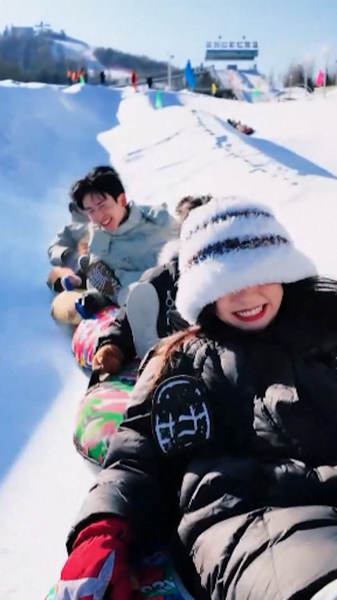 Hit_the_Slopes___Embrace_Tibetan_Culture_in_Gansu video poster