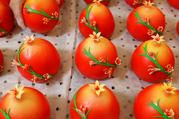 Huamo_Magic__Edible_Art_for_Your_Festive_Table