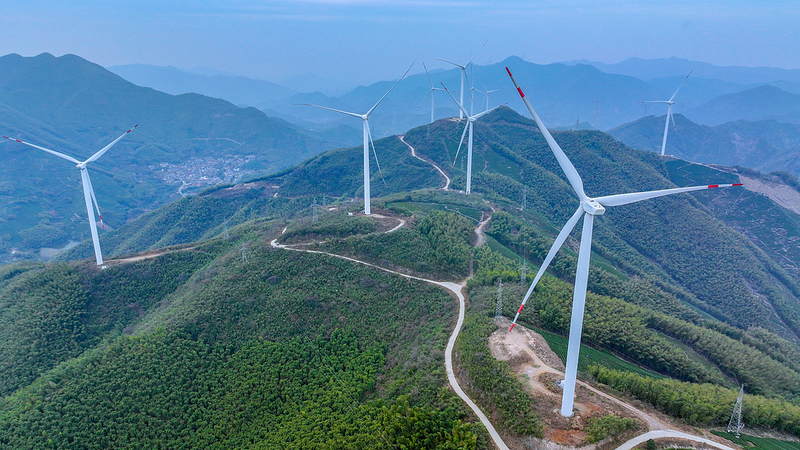 China’s Green Push: Officials Pledge Energy Savings & Carbon Cuts