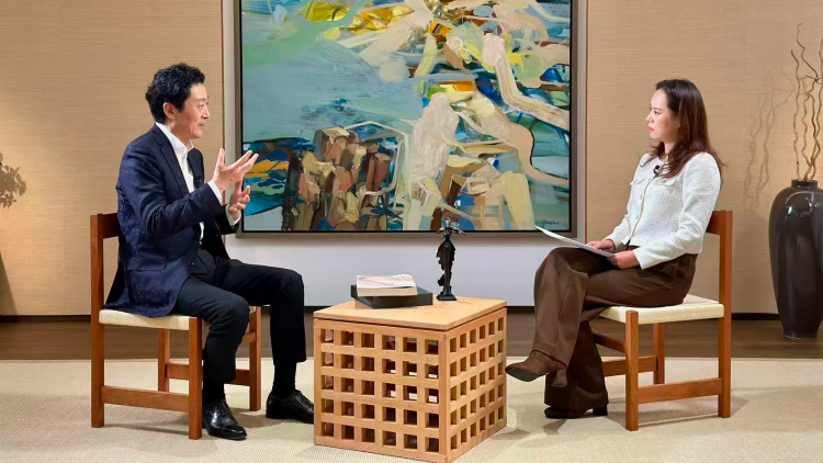 Lu_Siqing_s_New_Four_Seasons_Tour_Bridges_East___West video poster