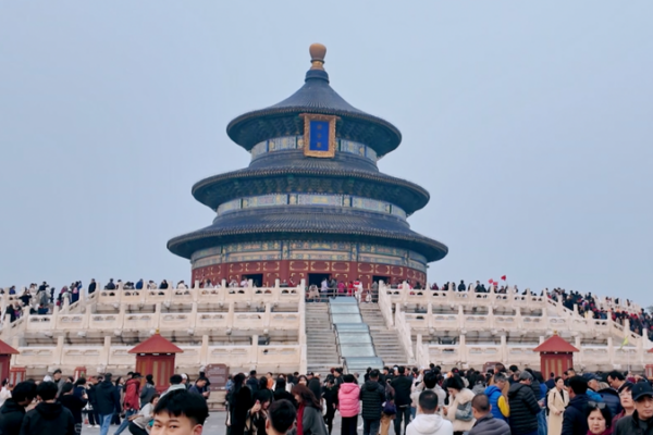China’s 2025 Tourism Boom: Global Visitors Dive Deeper video poster