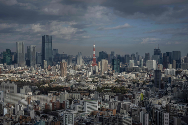Japan’s Economy at Crossroads: Rate Hikes Clash with Record Debt Costs