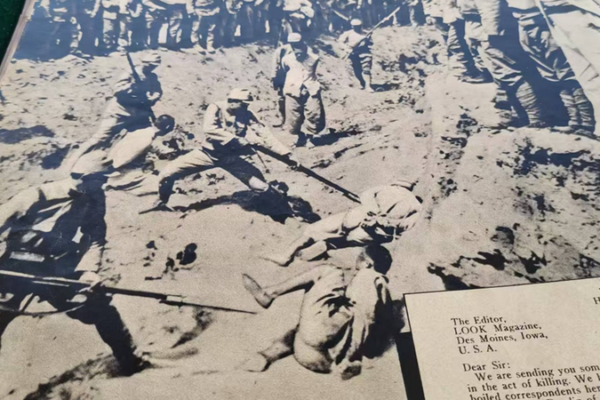 New_Evidence_Donated_to_Nanjing_Massacre_Memorial_Hall