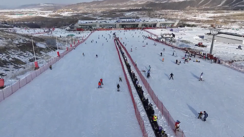 The_Chinese_mainland_surpasses_Switzerland_in_ski_visits_as_winter_tourism_booms_poster - Namaste Headlines The_Chinese_mainland_surpasses_Switzerland_in_ski_visits_as_winter_tourism_booms video poster