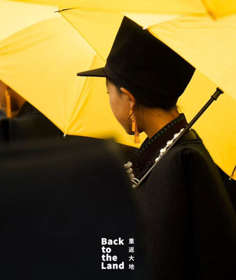 The_Rhythm_of_Yi_Fashion__Bold_Threads___Mountain_Vibes video poster