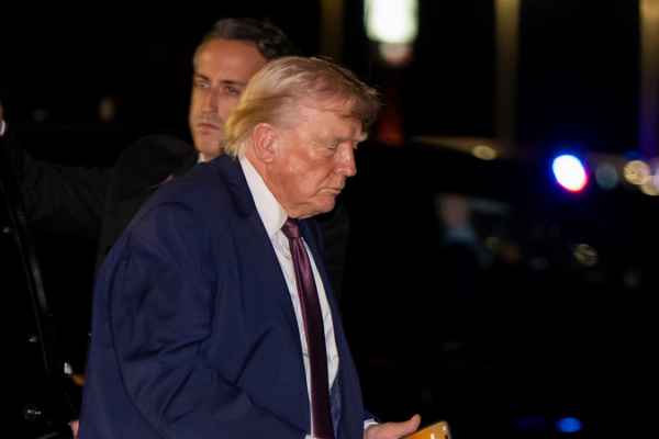 Trump_Admin_Asks_Biden_Era_Ambassadors_to_Leave_by_Mid_Jan_2026