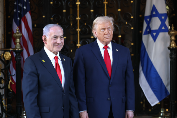 Trump_Warns_Iran__Don_t_Rekindle_Arms_Amid_Gaza_Plan