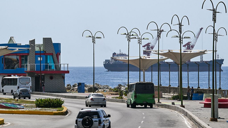 White_House_Backs_2nd_Strike_on_Alleged_Drug_Boat_Amid_War_Crime_Debate