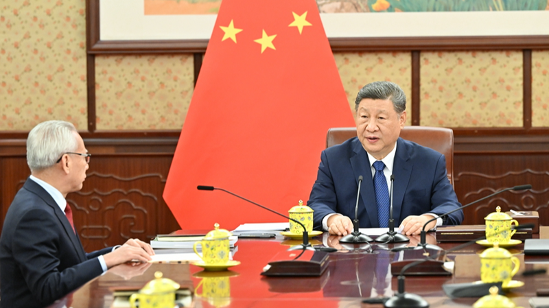 Xi_Jinping_Meets_Macao_SAR_Chief_Executive_for_Progress_Report video poster
