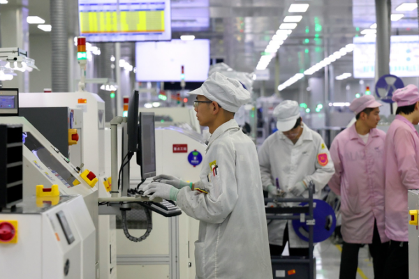 Xi_Jinping_Salutes_Hardworking_Individuals_in_2026_New_Year_Message video poster