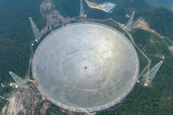 China’s FAST Reveals Binary Origins of Cosmic Flashes