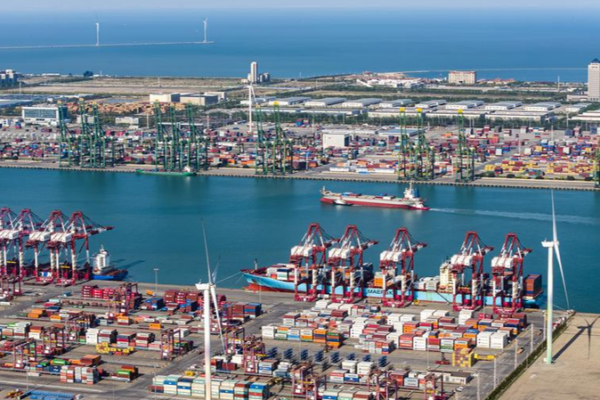 China’s 2025 Growth Triumph and 2026 Global Outlook