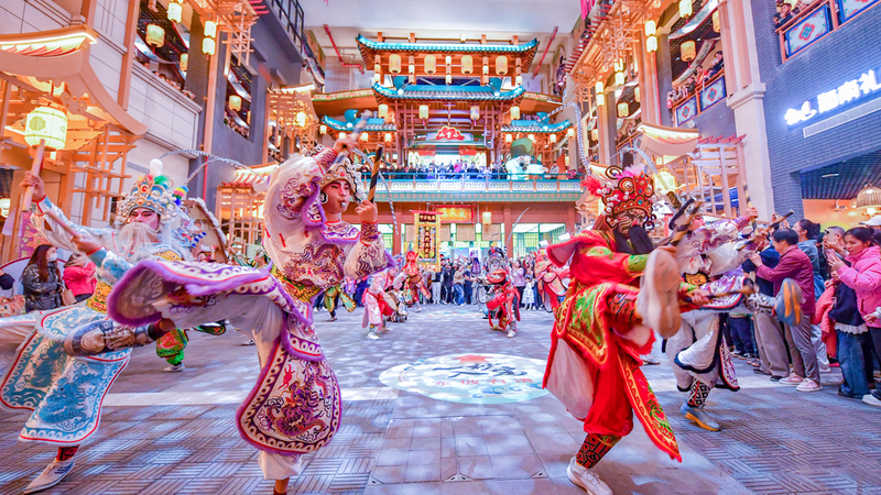 Yingge Dance Brings Weekend Magic to Haikou’s Dongpo Old Wharf