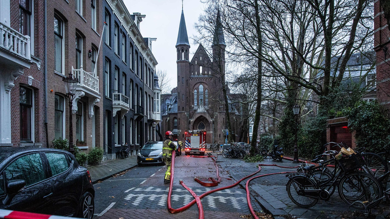 Amsterdam_s_Iconic_Vondelkerk_Saved_from_Early_Morning_Blaze