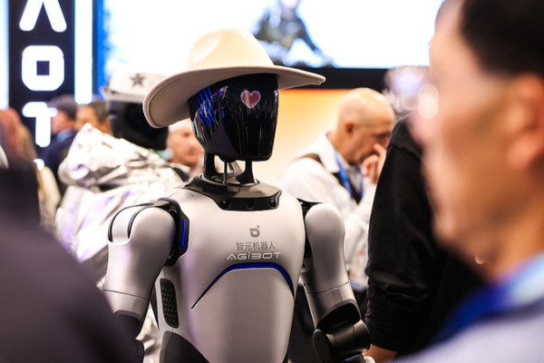 China_Tops_2025_Humanoid_Robot_Shipments_with_AgiBot_Leading_the_Pack