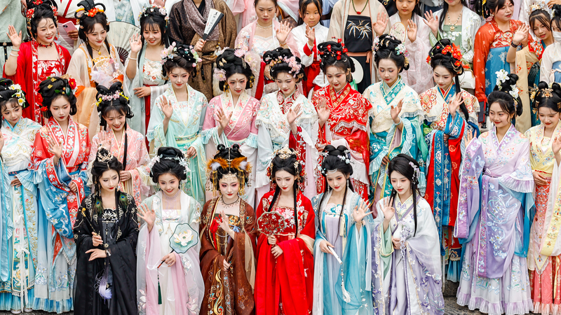 China_chic__How_fashion_fuels_cultural_confidence