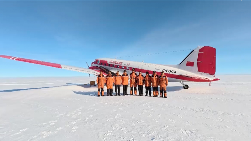 China_s_42nd_Antarctic_Team_Rings_in_2026_with_Key_Research_at_Zhongshan_Station video poster
