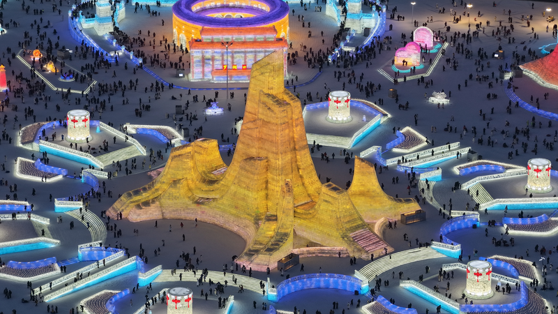 China_s_New_Year_Holiday__142M_Trips____12B_Spent