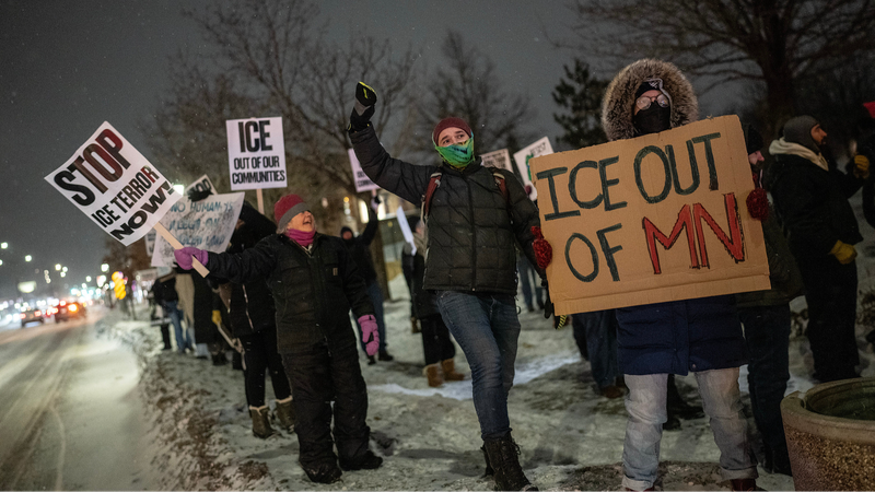 Chinese_Consulate_Urges_Nationals_in_Minnesota_to_Stay_Safe_Amid_Protests