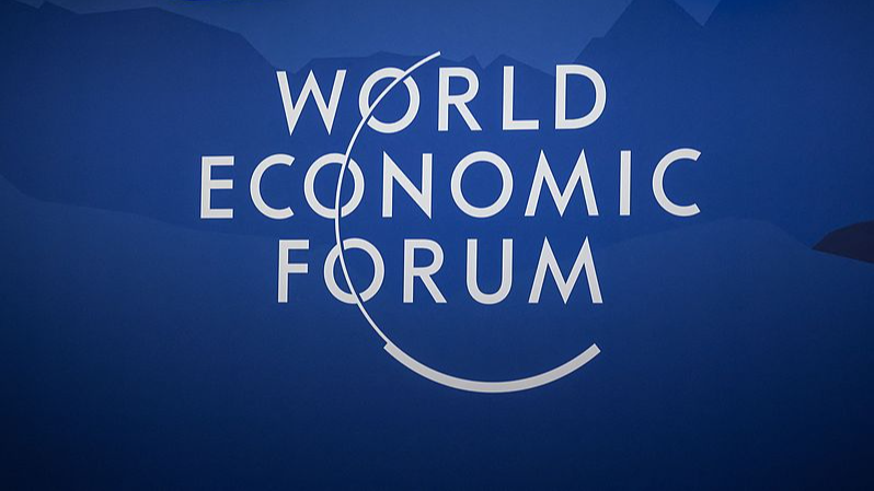 Chinese_Vice_Premier_He_Lifeng_Inspires_Global_Cooperation_at_Davos_WEF video poster