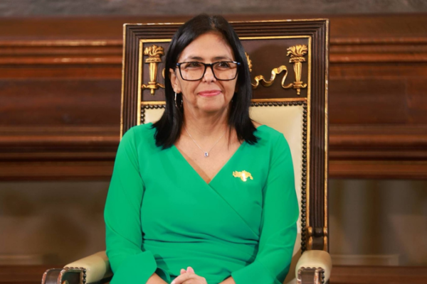 Delcy_Rodriguez_sworn_in_as_acting_president_of_Venezuela