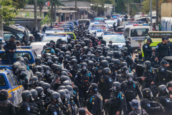 Guatemala_Declares_30_Day_State_of_Siege_After_Police_Attacks