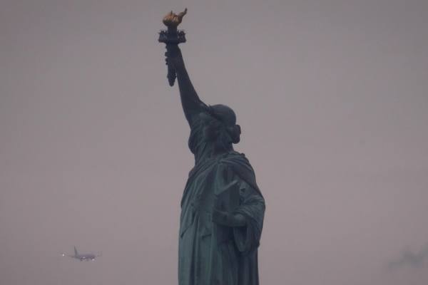 New U.S. Entry Restrictions Kick In Jan 2026 – Who's Affected?