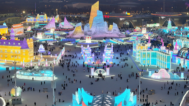 Harbin_s_Ice_and_Snow_World__The_World_s_Largest_Winter_Wonderland video poster