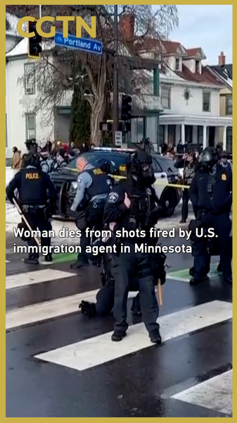 ICE_Officer_Fatally_Shoots_Woman_in_Minneapolis_Immigration_Raid_poster - Namaste Headlines ICE_Officer_Fatally_Shoots_Woman_in_Minneapolis_Immigration_Raid video poster