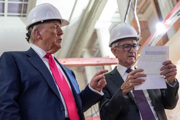 Powell_Under_Fire__Central_Bank_Chiefs_Unite_in_Historic_Solidarity