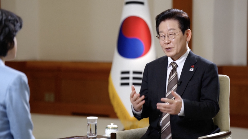 ROK_President_Lee_Reaffirms_One_China_for_Peace_Across_Taiwan_Strait video poster