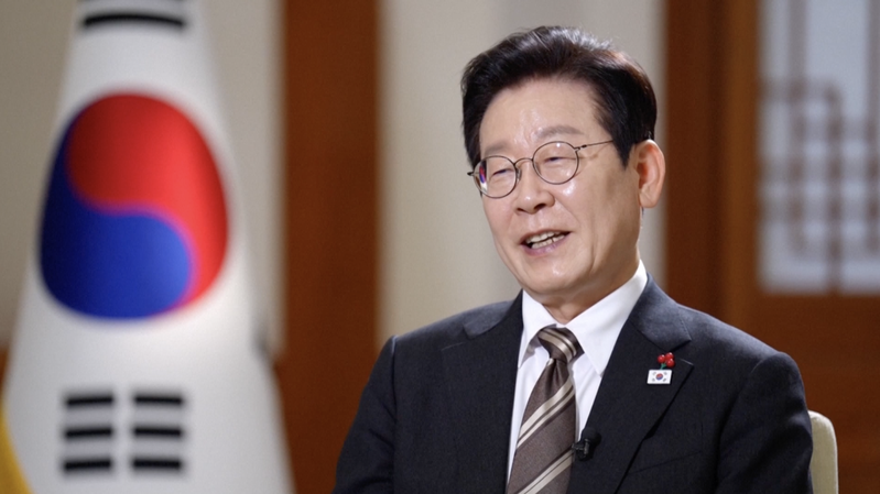ROK_President_Lee_s_China_Visit__Peace__Trust___Prosperity video poster