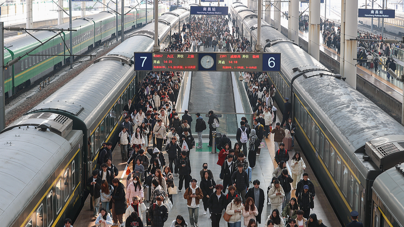 Short_Distance_Road_Trips_Dominate_China_s_2026_New_Year_Travel