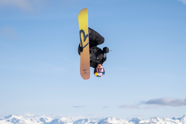Su_Yiming_Snags_Bronze_in_Laax_World_Cup_Slopestyle
