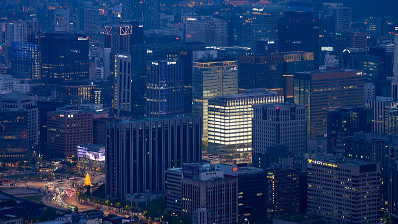 TH6P5AB2NXVP40TGA36Y - Namaste Headlines Inside South Korea’s China Visit: Chips, Batteries & EVs