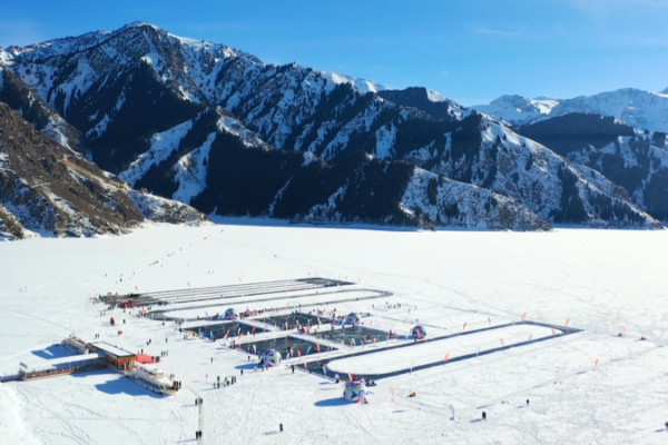 Tianshan_Tianchi_Ice_Festival_Launches_with_30__Snow___Ice_Adventures_ video poster