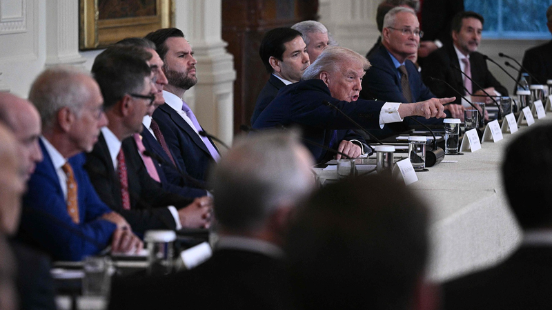 Trump_s__100B_Oil_Pitch_for_Venezuela_Falls_Flat - Namaste Headlines Trump_s__100B_Oil_Pitch_for_Venezuela_Falls_Flat