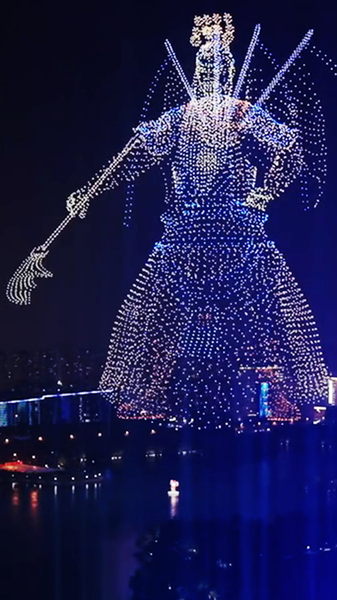 When_Tech_Meets_Tradition__Drones___Robots_Light_Up_Chinese_Opera_poster - Namaste Headlines When_Tech_Meets_Tradition__Drones___Robots_Light_Up_Chinese_Opera video poster