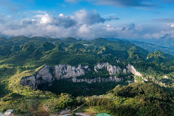Xingwen_UNESCO_Geopark__Sichuan_s_Karst_Wonder_Shines_at_2026_Gala video poster