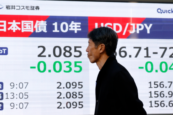 Yen_Slides_vs__Dollar_as_Markets_Eye_US_Jobs_Data