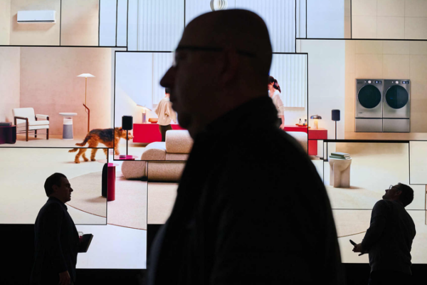 CES 2026: How AI & Robotics Are Redefining Work, Life & Fun 🤖